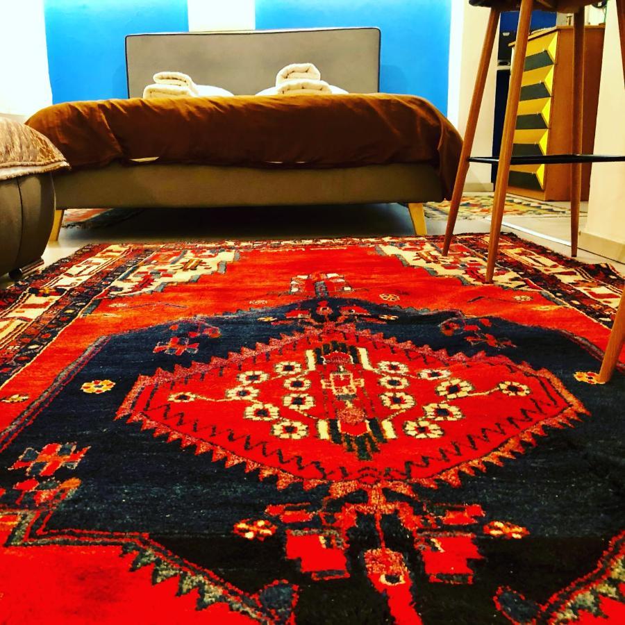 *blue Grand *di Giorgio Apartment Athens